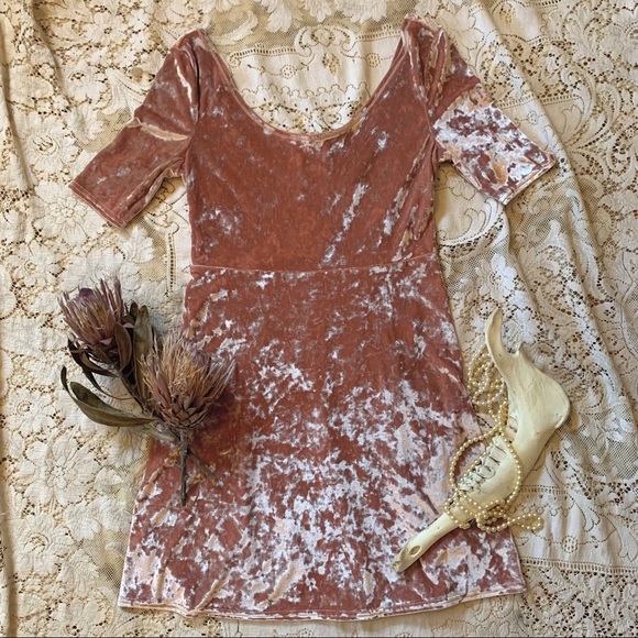 Urban Outfitters Dresses & Skirts - ✨Kimchi Blue Velvet Skater Dress✨